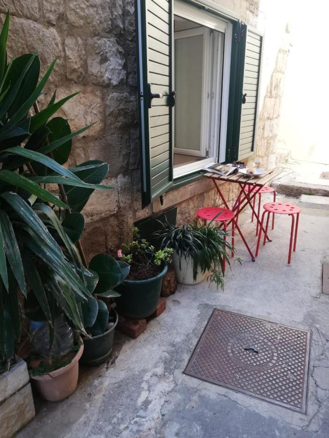 Andromeda Lovely One Bedroom Apartment